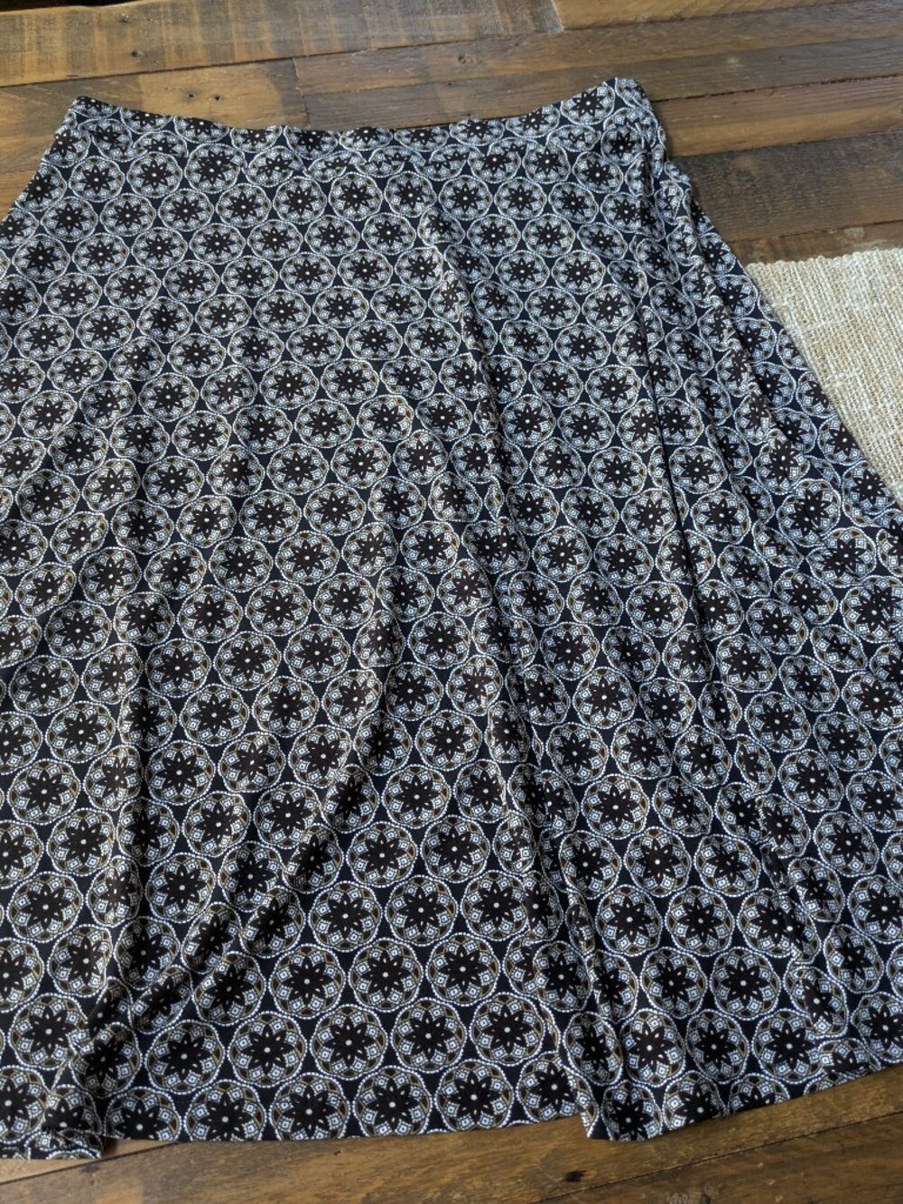 george maxi skirt brown abstract pattern size large # 311